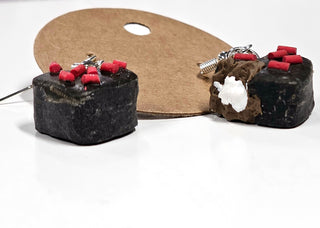 Chilli-Crafty: Valentine's Day Miniature Snack Cake Earrings