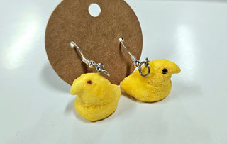 Chilli-Crafty: Marshmallow Chick Earrings