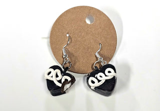 Chilli-Crafty: Valentine's Day Miniature Snack Cake Earrings