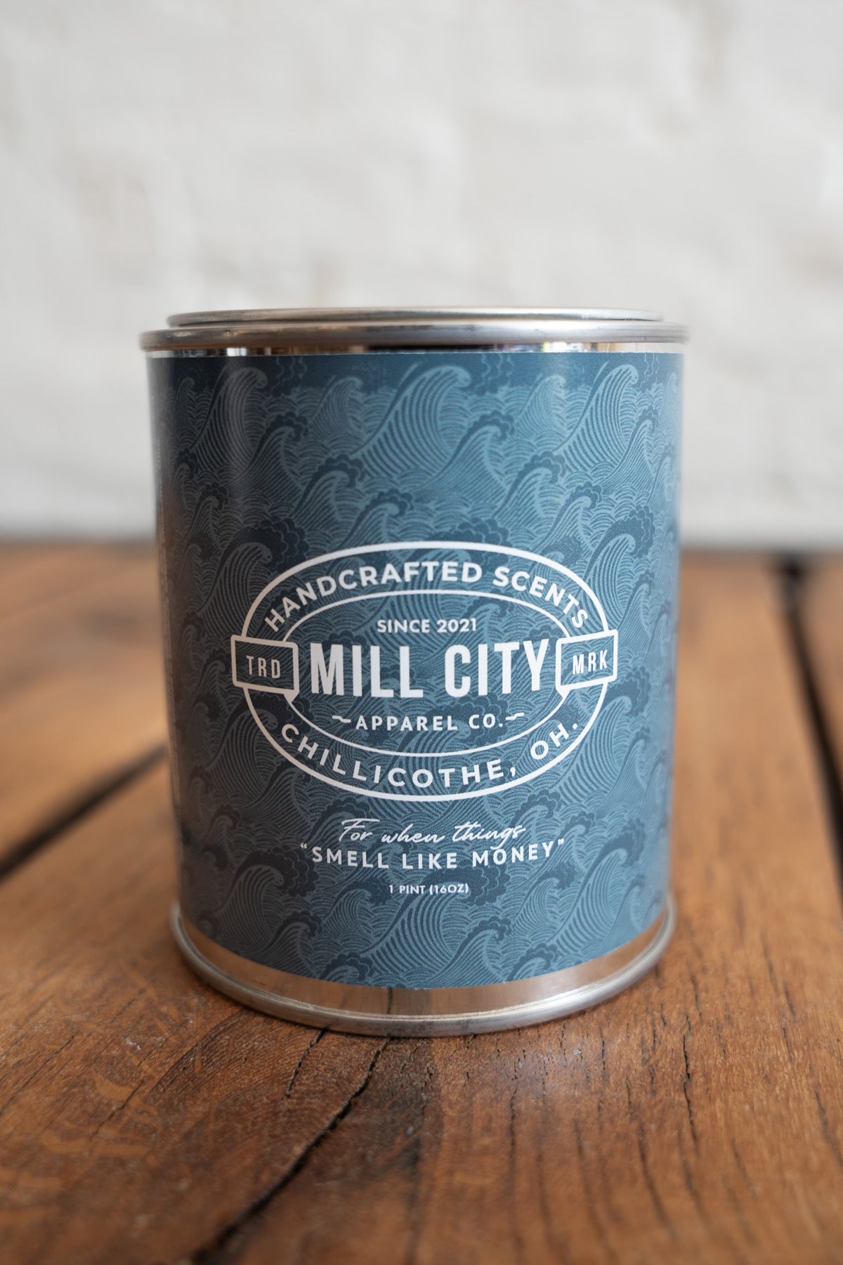 Black Sea Expedition | 1 Pint (16oz) Tin Soy Candle